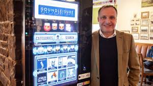 This thread shares similar concerns with i'm planning to build a jukebox in a year or so, a dedicated lightweight pc for music listening only. Leeds Manufacturer Celebrates 130th Anniversary Of The First Jukebox Installation Business Up North