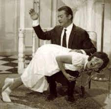 لهب الأنفاس والله يعصمك من الناس. Pin By Lina Adnan1 On Ù…Ù…Ø«ï»»Øª ÙˆÙ…Ø·Ø±Ø¨Ø§Øª Egyptian Actress Comics Memes Cinema
