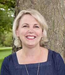 Happy Like Soccer (A Junior Library Guild Selection): Boelts, Maribeth,  Castillo, Lauren: 9780763646165: Amazon.com: Books