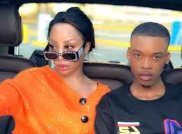 Khanyisile mbau (born october 15, 1985), known professionally as khanyi mbau, is a south african actress, television host and artist. What Killed Khanyi Mbau S Boy Revealed Best9jamusic
