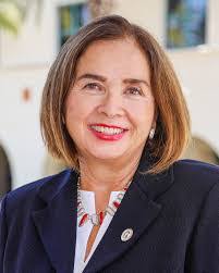 Rebecca Kopel's Instagram, Twitter & Facebook