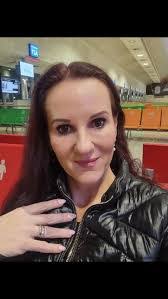 Adele Kruger's Instagram, Twitter & Facebook