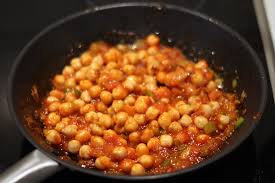 Los garbanzos tardan entre una y dos horas a cocerse en cacerola y unos 20 minutos si los cocemos en una olla a presión. Garbanzos Con Pulpo Receta De Sergio