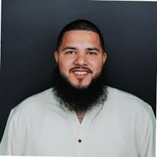 Our Miami office is growing! 🌴 Join our team and be a part of the exciting  Miami market with one of our open positions: Senior Project Manager,  Project Manager, or Superintendent. Learn