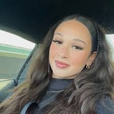 Kasey Click's Instagram, Twitter & Facebook