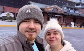 Bringing Up Bates' Star Carlin Bates Stewart Welcomes First Child with  Husband Evan; Best Friend Joy Duggar Forsyth Responds