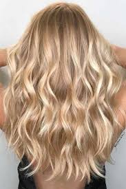 Want to bring a little brightness to your hair but not ready to go fully blonde? 24 Bombshell Ideas For Blonde Hair With Highlights Hair Styles Blonde Hair Shades Warm Blonde Hair