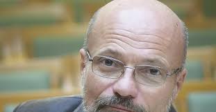 See if your friends have read any of gábor zacher's books. Zacher Gabor Fia Nem Tom H Emos Vagy Nem Emos De Tenyleg Eleg Erdekesen Nez Ki Like A Sultanah