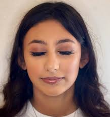 The Make Up Box By H