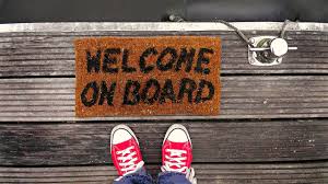6 ways to welcome your new employee on. Welcome On Board Vs Welcome Aboard One Minute English
