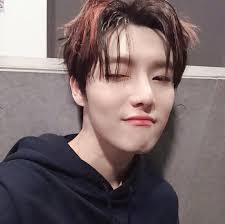 Onewe is a south korean alternative rock band composed of five members: One Weus Ph Onewe Yonghoon Pd Update He Uploaded Facebook