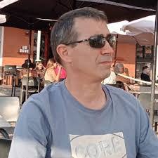 Perla Leon's Instagram, Twitter & Facebook