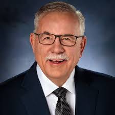 Kevin Bakke's Instagram, Twitter & Facebook