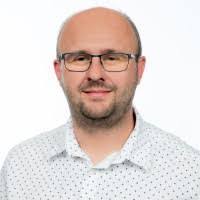 David Kula's Instagram, Twitter & Facebook