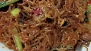 Gak ada timun tomat pun jadi. Bihun Goreng Simple Dimanaja Com