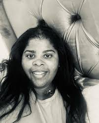 Jose Traba's Instagram, Twitter & Facebook