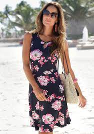 Es wurde bei einer größe von 48 getragen. Beachtime Sommerkleid Mit Blumenprint Fur Bestellen Baur