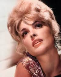 10 Vintage ideas to save today