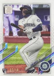 While still mostly geared to prospects, the 2021 onyx vintage baseball checklist offers top draft picks, international standouts and even a current mlb superstar. 2021 Topps Series 1 Baseball Checklist Box Info Team Set Lists