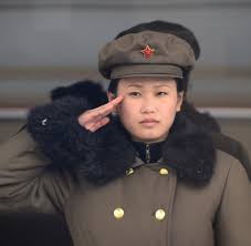 Zwischen der supermacht usa und ihrem herausforderer nordkorea droht eine . nordkorea dürfte die gnadenloseste diktatur unserer zeit sein. Kims Herrschaft Der Alltag Der Frauen In Nordkoreas Diktatur Bilder Fotos Welt