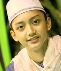 Kumpulan lirik lagu dan kunci gitar. Lirik Lagu Ibu Aku Rindu Gus Azmi Lirik Lagu Populer