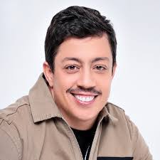 Daniel Bersch's Instagram, Twitter & Facebook