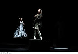 Anschließend war er musikdirektor der english touring opera, der glyndebourne touring opera und des scottish chamber orchestra. Les Indes Galantes Opera Bastille Theatreonline Com