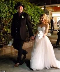 Trace Adkins And His Bride Victoria Pratt Were Seen Parading Down The Streets Of New Orlea Trace Adkins Romantic Wedding Vows Bride