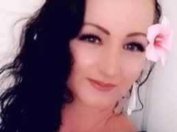 Maggie Gaines's Instagram, Twitter & Facebook