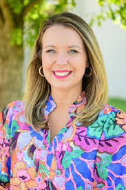 Victoria Connell's Instagram, Twitter & Facebook