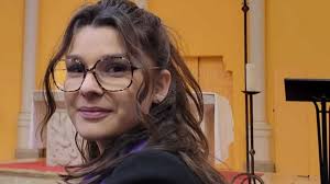 Éva, future baptisée : “J'ai compris que l'inexplicable pouvait devenir  explicable”