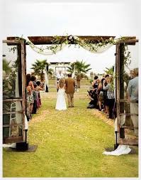 Simple Outdoor Country Wedding Ideas Country Outdoor Wedding Ideas Plectrumbanjo Outdoor Country Wedding Outdoor Wedding Entrance Old Screen Doors