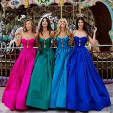 Wedding Dresses Gallery On Instagram How About These Amazing Dresses For Your Bridesmaids Double Tap Wedding Dress Gallery Gown Wedding Dress Bridesmaid