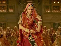 Simi Garewal Talks To Maharani Padmini Of Jaipur For Padmavati Maharani Padmini Has Objection With Ghoomar Song Padmavati Padmavati Filmibeat Dear fellow earthlings, greetings from rajasthan! filmibeat