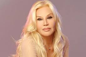 Susana giménez no solo es conocida por ser una gran diva de la televisión argentina, sino también por lucir espléndida todo el tiempo. Burlas Hacia Susana Por Una Foto Sin Photoshop Mendoza Post
