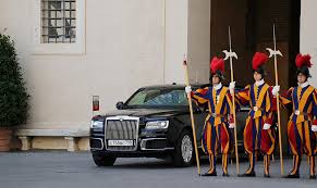 Российский проект кортежстраховаться у меня: Ot Bishkeka Do Tokio Po Kakim Gorodam Putin Ezdil Na Auruse Autonews