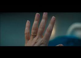 Rachel Mcadams The Vow The Vow Wedding Ring Lyria Leaves Wedding Band Leaf Wedding Band Vows Wedding Bands