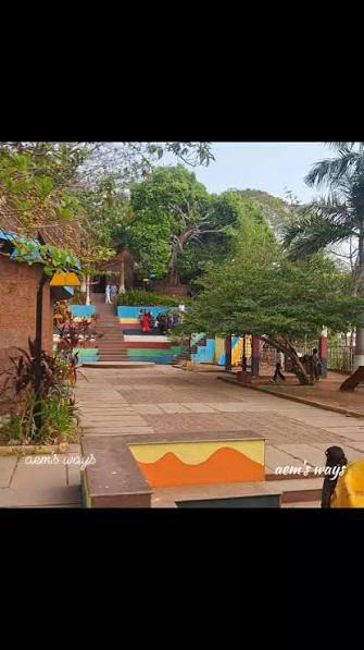 Overbury's Folly, Thalassery , Overbury's Folly is a seaside park with a watch tower. It is located less than a kilometer from Thalassery, a commercial town on the Malabar Coast in the Kannur ...