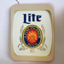 Vintage Miller Lite Lighted Beer Sign Etsy Beer Signs Miller Lite Vintage Beer Signs