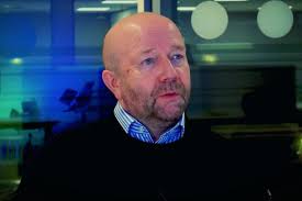 Welsh Water chief executive Peter Perry to retire