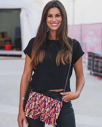 António was born on february 2 1897, in vilar do paraíso,vila carolina was born on month day 1853, at birth place, to joaquim augusto loureiro and domitília. Carolina Loureiro Fala Sobre A Mudanca Para Lisboa Foi Um Dos Piores Dias Da Minha Vida Famashow