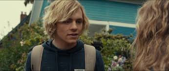 Ross in such an inspiration and i love their music! Vans Hoodie Worn By Ross Lynch In Status Update 2018