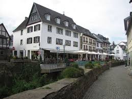 Restaurants flights vacation rentals shopping. Bad Munstereifel Travel Guide At Wikivoyage