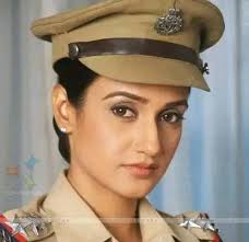 Freen looking gorgeous 😍 in that cop uniform and always so much beautiful  swagger freen you make me want to get arrested if all cop will look like  you( smile 😃) take
