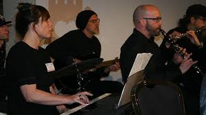 New Note: The addicts who found Solace in music