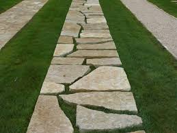 Grand Opus Scie En Pierre De Bourgogne Yonne Pour Realiser Un Cheminement Dans Le Jardin Ou Autour De La Maison