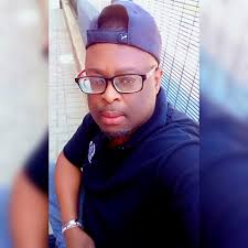 Makazole Mapimpi will make his debut for his new team RedHurricanes this  weekend in a pre season friendly 🌪️