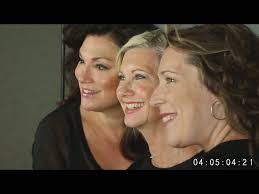 “LIV ON” CD by Olivia Newton-John, Beth Nielsen Chapman and Amy Sky HD