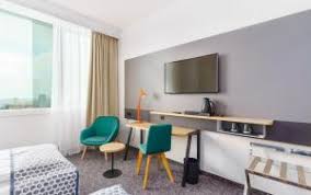Denne indkvartering ligger 15 minutters gang fra vienna state opera og 10. Holiday Inn Vienna South An Ihg Hotel Wien Aktualisierte Preise Fur 2021