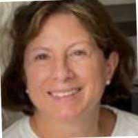 Dora Ossa's Instagram, Twitter & Facebook